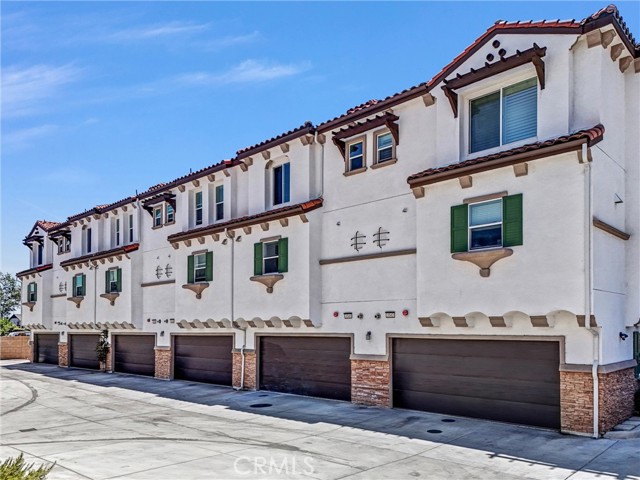 Detail Gallery Image 29 of 33 For 3540 W Savanna St, Anaheim,  CA 92804 - 2 Beds | 2/1 Baths