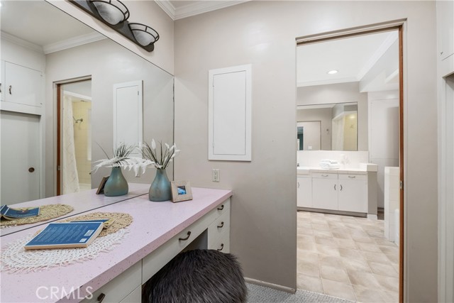 Detail Gallery Image 37 of 48 For 2120 Yucca, Fullerton,  CA 92835 - 4 Beds | 4 Baths