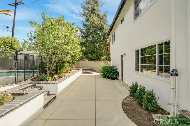 Detail Gallery Image 24 of 30 For 1681 Blueberry Way, Tustin,  CA 92780 - 5 Beds | 3 Baths