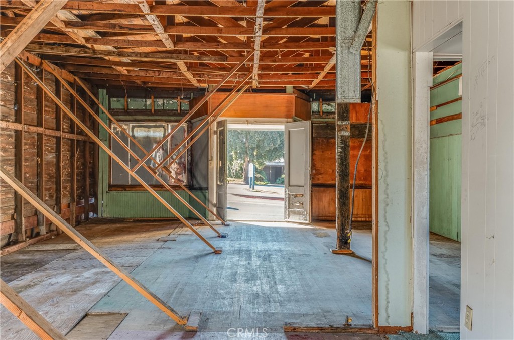 MLS #IV25066004 image #10