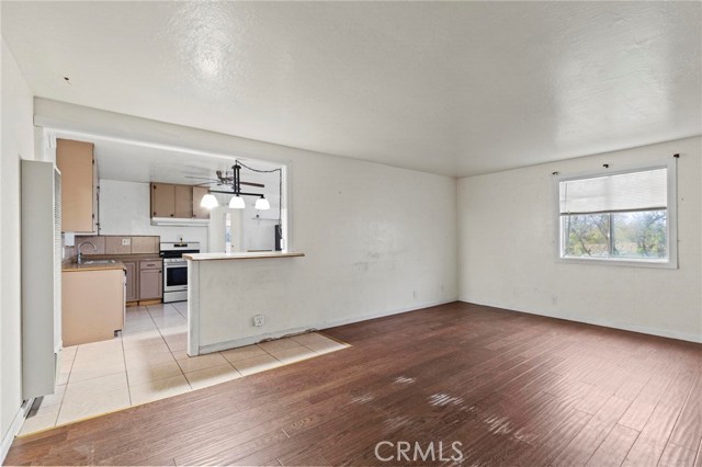 Detail Gallery Image 5 of 37 For 1510 10th St, Oroville,  CA 95965 - 3 Beds | 1 Baths