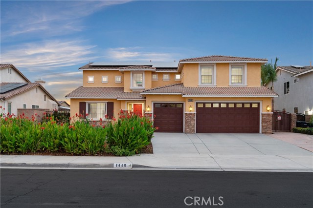 Detail Gallery Image 2 of 72 For 1448 Palermo Dr, Perris,  CA 92571 - 5 Beds | 4/1 Baths