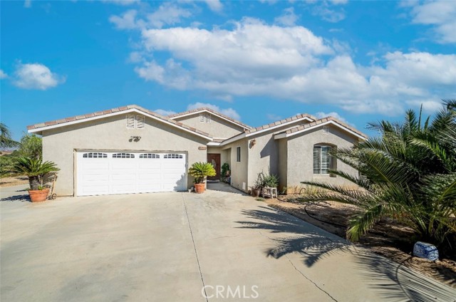 Detail Gallery Image 1 of 27 For 39600 Calle Gayube, Hemet,  CA 92544 - 5 Beds | 4/1 Baths