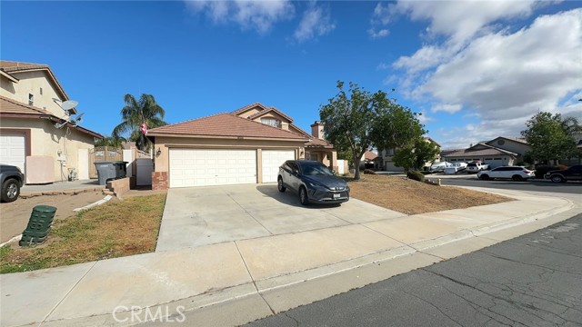 Detail Gallery Image 3 of 43 For 32440 Samuel Ave, Lake Elsinore,  CA 92587 - 4 Beds | 2/1 Baths