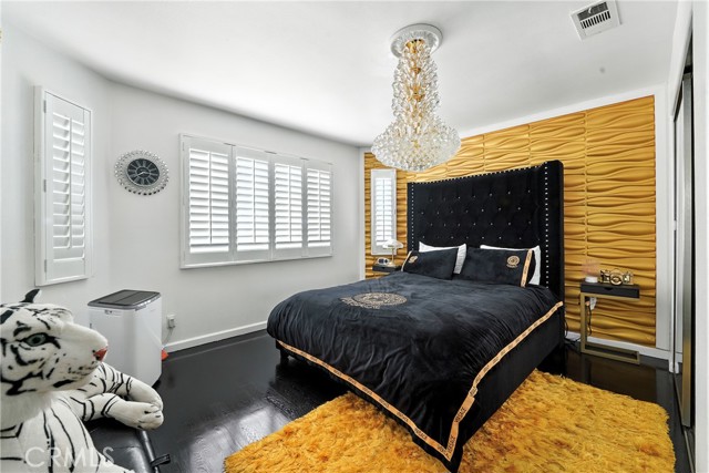 546 E 219th Street, Carson CA: https://media.crmls.org/medias/f0ed1698-2698-4cbb-ab67-a76c789cf370.jpg
