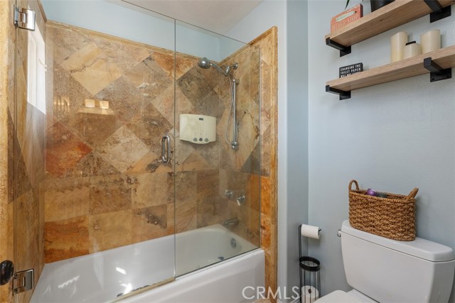 7 Mariposa, Rancho Santa Margarita CA: https://media.crmls.org/medias/f0ee6d02-59b9-433f-b0e2-e9f8192615b0.jpg