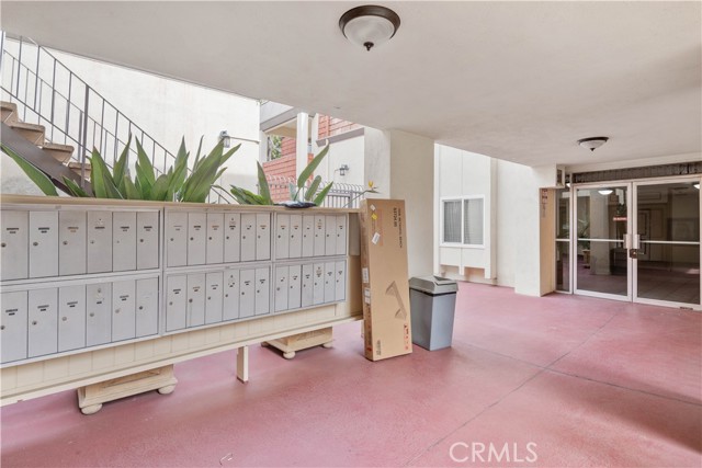 Detail Gallery Image 26 of 27 For 5674 Windsor Way #201,  Culver City,  CA 90230 - 2 Beds | 2 Baths