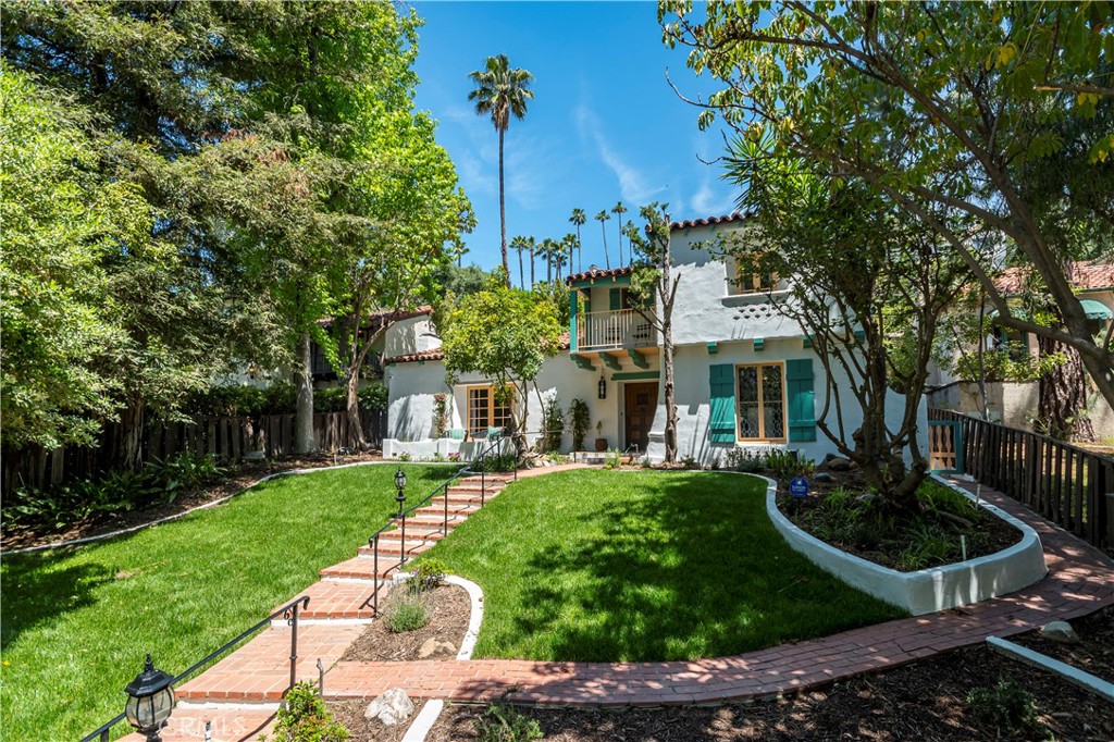1521 N Columbus Avenue Glendale img 52