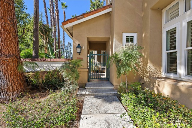 12257 Pevero, Tustin CA: https://media.crmls.org/medias/f0efc5db-5e7f-4083-9a3e-7f8ad23dc7d0.jpg