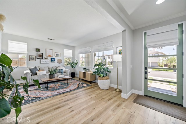 Detail Gallery Image 16 of 75 For 30291 Laruns St, Murrieta,  CA 92563 - 5 Beds | 3/1 Baths