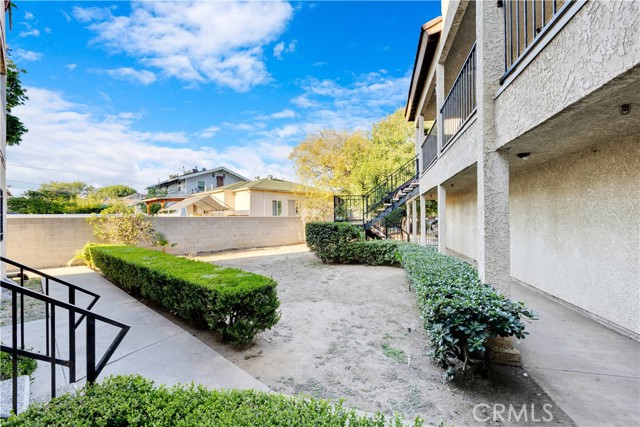 Detail Gallery Image 7 of 10 For 2121 El Paseo, Alhambra,  CA 91803 - – Beds | – Baths