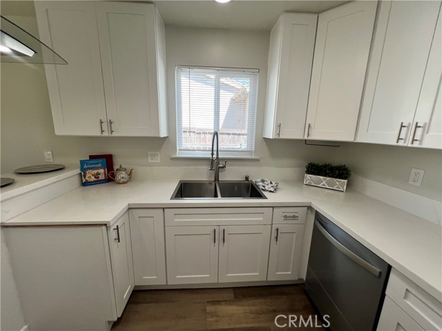 Detail Gallery Image 12 of 33 For 1135 W Coolfield Dr, Covina,  CA 91722 - 3 Beds | 2/1 Baths