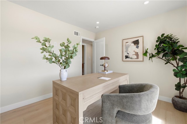 Detail Gallery Image 15 of 35 For 2133 Cochran, Simi Valley,  CA 93065 - 3 Beds | 2 Baths