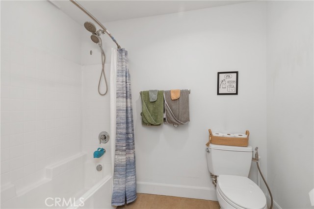 300 E 4th Street, Long Beach CA: https://media.crmls.org/medias/f0f3d34f-e8d3-4aac-85cf-98e1b463d522.jpg