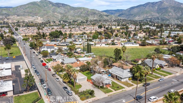 Detail Gallery Image 18 of 27 For 27116 Pacific, Highland,  CA 92346 - 2 Beds | 1 Baths