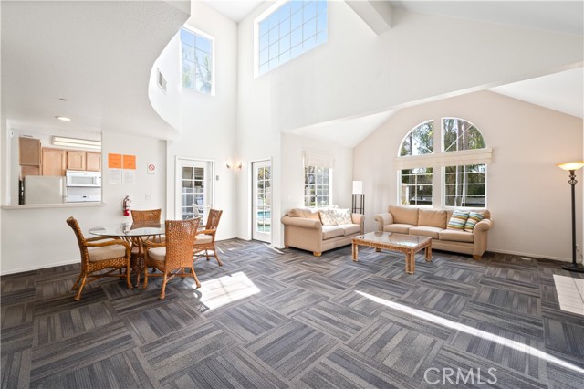 Detail Gallery Image 37 of 59 For 4591 Warner Ave #101,  Huntington Beach,  CA 92649 - 3 Beds | 2 Baths