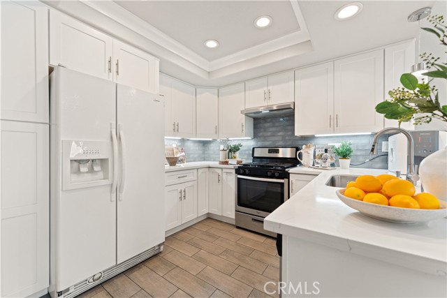 3030 La Paz Lane, Diamond Bar CA: https://media.crmls.org/medias/f0f4cbea-7654-40ed-9beb-99d9bdc6b821.jpg