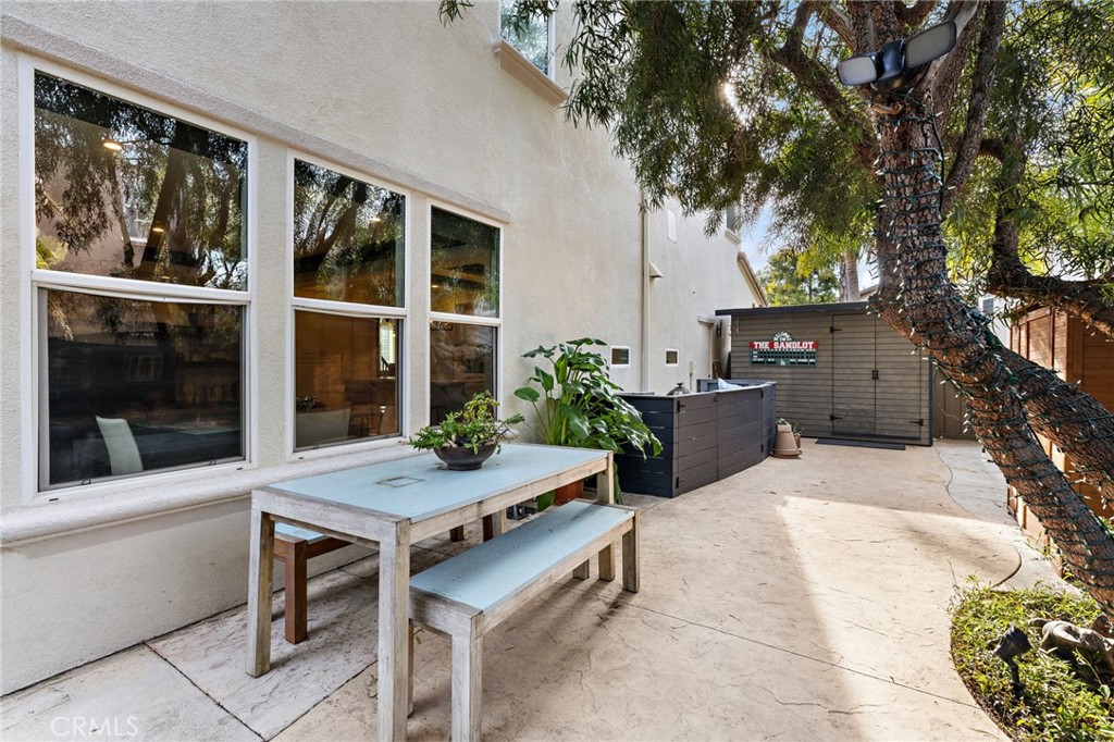 MLS #OC25022354 img 30