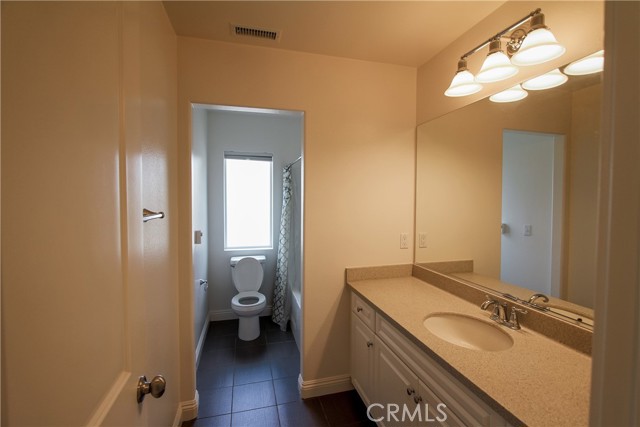 Detail Gallery Image 21 of 32 For 3981 E Heritage Ln, Ontario,  CA 91761 - 3 Beds | 2/1 Baths