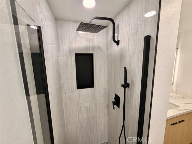 2 Bed Home for Sale in Los Angeles, California