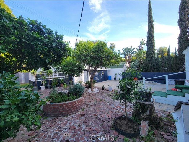 Detail Gallery Image 14 of 27 For 1434 N Genesee Ave, Los Angeles,  CA 90046 - 5 Beds | 2 Baths