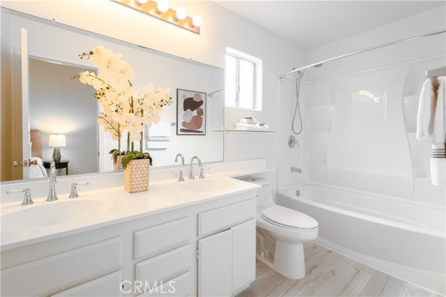 Detail Gallery Image 14 of 36 For 1126 W 228th St #31,  Torrance,  CA 90502 - 3 Beds | 3 Baths