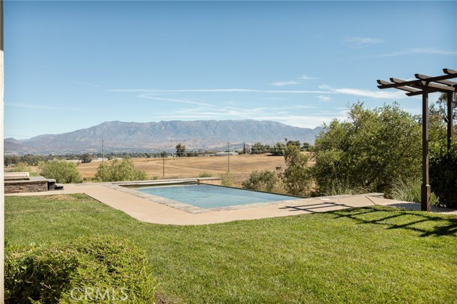 Detail Gallery Image 36 of 40 For 14490 Green Acres Dr, Beaumont,  CA 92223 - 3 Beds | 2/1 Baths