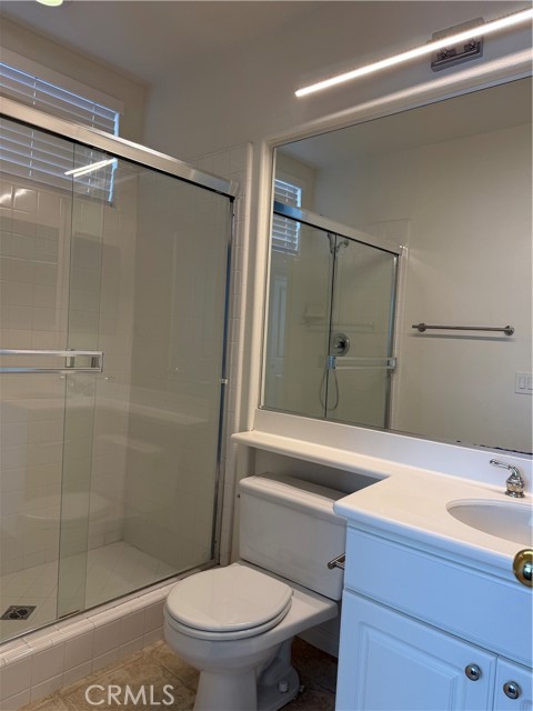 Detail Gallery Image 9 of 24 For 6 Ponte, Irvine,  CA 92606 - 5 Beds | 3/1 Baths