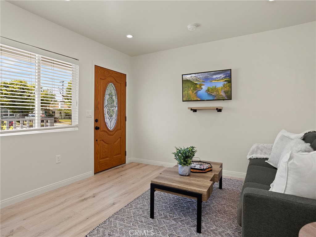 3309 Wedgewood Lane Burbank img 21