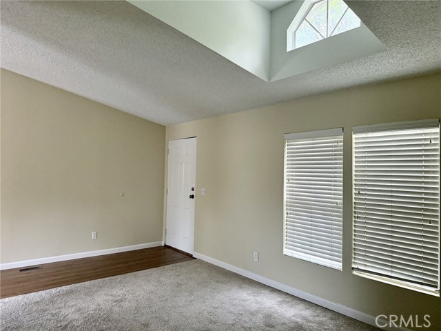 32360 Wildomar Trail Street, Wildomar CA: https://media.crmls.org/medias/f0fb8f23-173e-41f7-8bd9-7ab8458e42f3.jpg