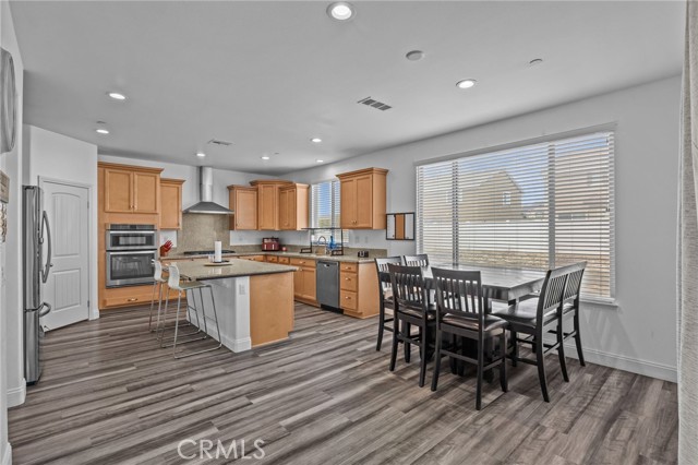 Detail Gallery Image 10 of 46 For 11129 Ryder, Jurupa Valley,  CA 91752 - 4 Beds | 2/1 Baths