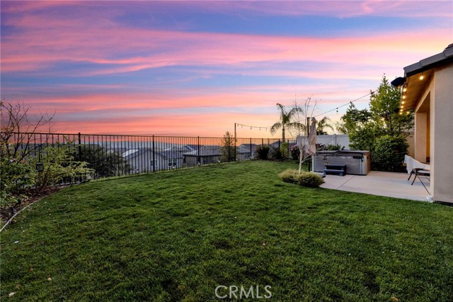 Detail Gallery Image 2 of 49 For 28427 Ascent, Saugus,  CA 91350 - 3 Beds | 3 Baths