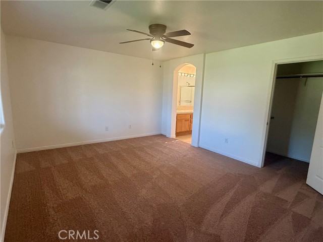 Detail Gallery Image 8 of 19 For 10918 Thunder Falls Ave, Bakersfield,  CA 93312 - 3 Beds | 2 Baths