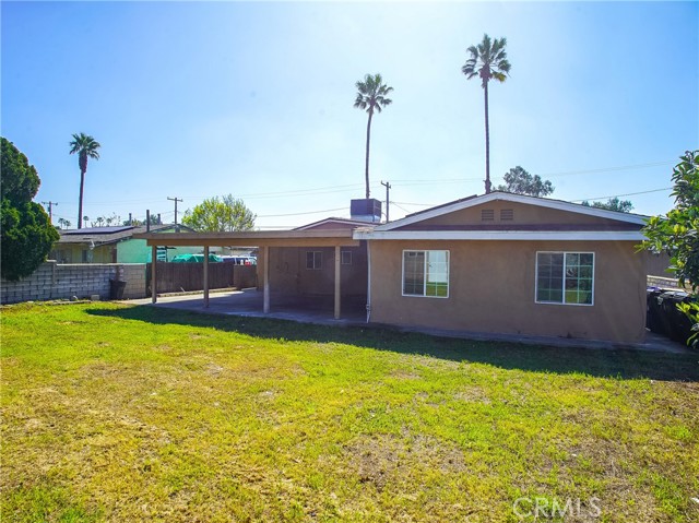 Detail Gallery Image 23 of 28 For 17390 Holly Dr, Fontana,  CA 92335 - 4 Beds | 2 Baths