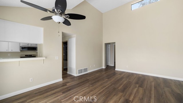 8591 Salina Street, Rancho Cucamonga CA: https://media.crmls.org/medias/f0fd3d51-9ffe-43d0-a061-90ac5586065f.jpg
