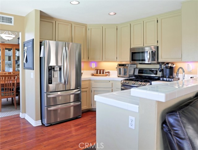 Detail Gallery Image 15 of 45 For 27370 Englewood St, Moreno Valley,  CA 92555 - 4 Beds | 3 Baths