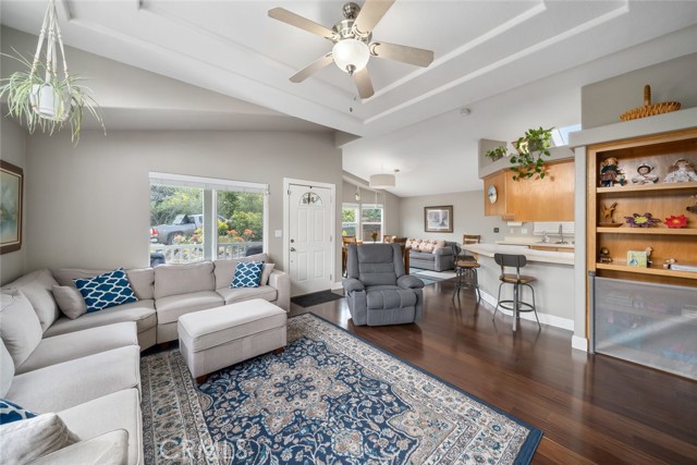 614 Rancho Oaks Drive, San Luis Obispo CA: https://media.crmls.org/medias/f0fe540f-c652-4ccb-b195-7d25758b75d3.jpg
