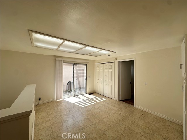 408 8th Street, Huntington Beach CA: https://media.crmls.org/medias/f0ff4704-74bc-4b5f-b908-550c0cc8638e.jpg