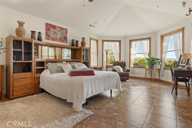 Detail Gallery Image 16 of 56 For 5005 Schott Rd, Forest Ranch,  CA 95942 - 4 Beds | 3 Baths