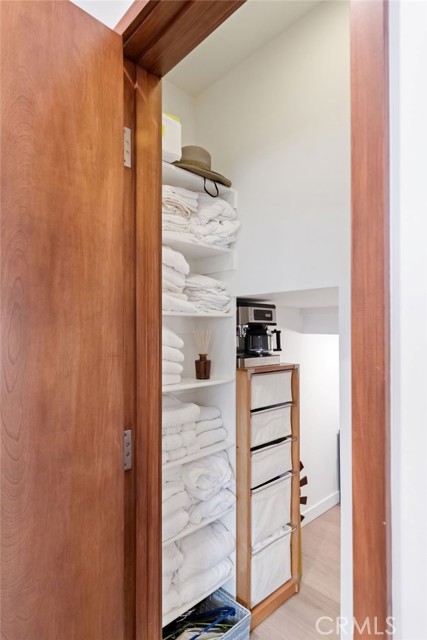 428 21st Place, Manhattan Beach, California 90266, 3 Bedrooms Bedrooms, ,2 BathroomsBathrooms,Residential,Sold,21st,SB23125584