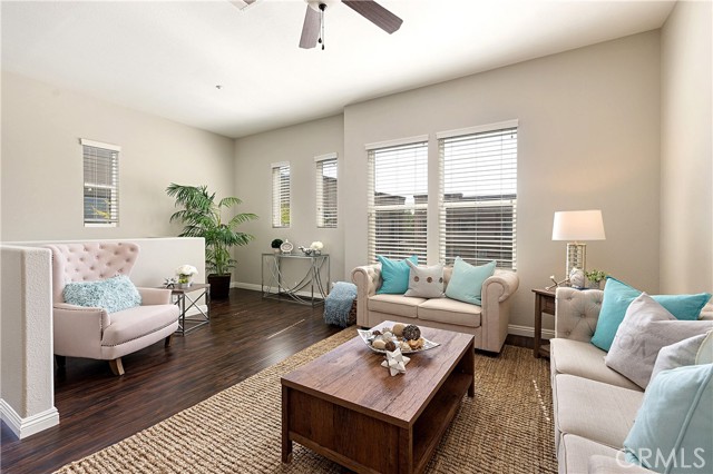 Detail Gallery Image 1 of 1 For 1150 Elfstrom Dr, Fullerton,  CA 92833 - 3 Beds | 2 Baths