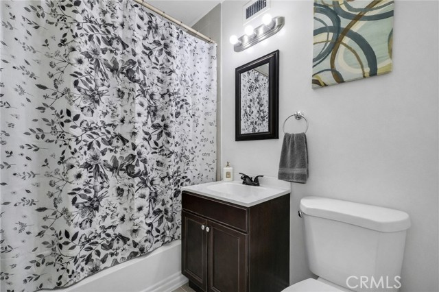 Detail Gallery Image 16 of 20 For 449 E Haltern, Glendora,  CA 91740 - 4 Beds | 2/1 Baths