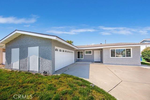 Detail Gallery Image 1 of 22 For 23341 Bassett St, West Hills,  CA 91307 - 3 Beds | 2 Baths