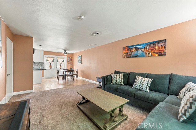 669 East Matchwood Place photo 8