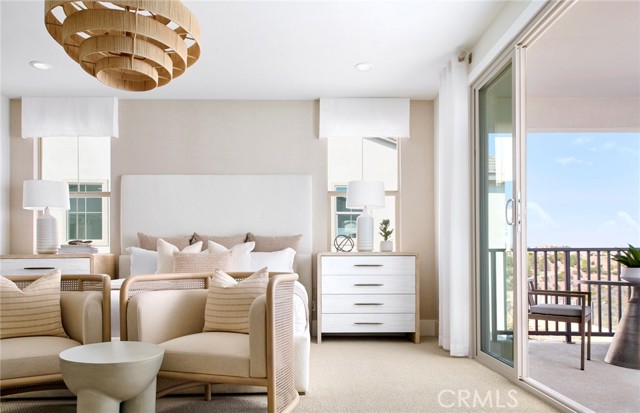 Detail Gallery Image 12 of 27 For 21162 Poema Pl, Chatsworth,  CA 91311 - 5 Beds | 5/2 Baths