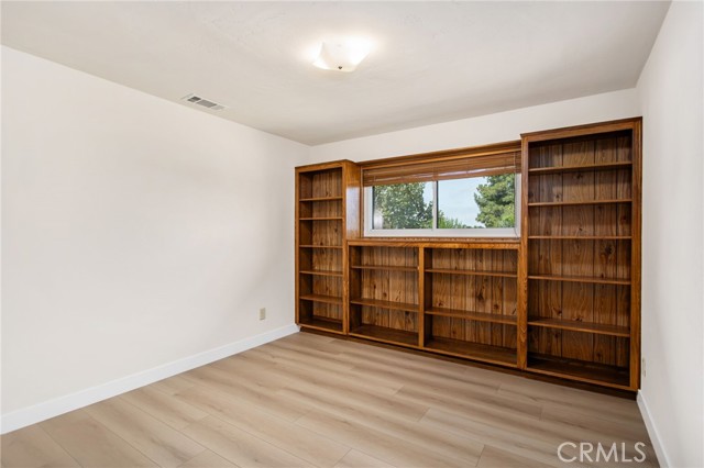 Detail Gallery Image 32 of 49 For 1238 Barbara Dr, Vista,  CA 92084 - 4 Beds | 2 Baths