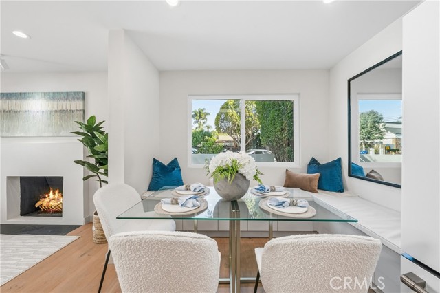 Detail Gallery Image 8 of 39 For 4021 Beethoven, Los Angeles,  CA 90066 - 4 Beds | 3 Baths