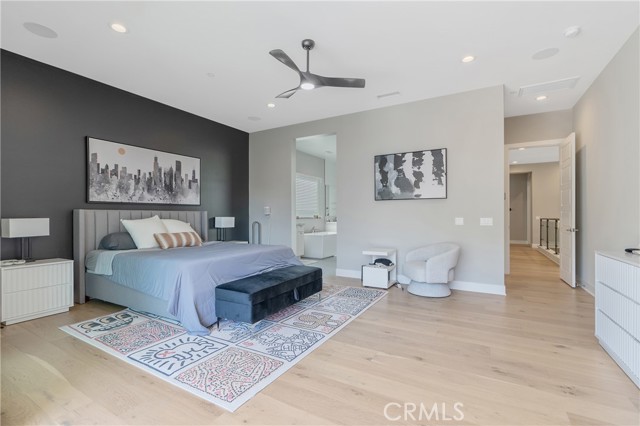 Detail Gallery Image 19 of 30 For 20531 W Overlook Ct, Porter Ranch,  CA 91326 - 5 Beds | 4/1 Baths