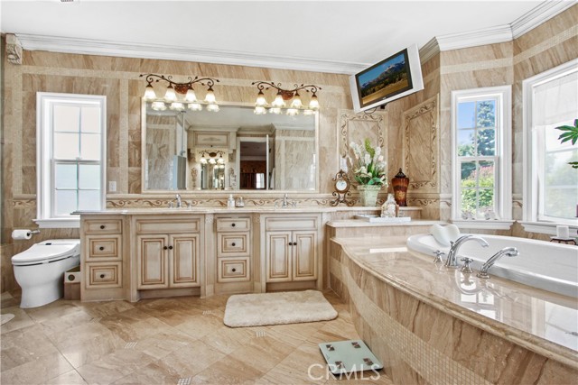 1117 Encanto, Arcadia CA: https://media.crmls.org/medias/f104f68c-e071-47ef-ae16-a2ae9a62c1bd.jpg