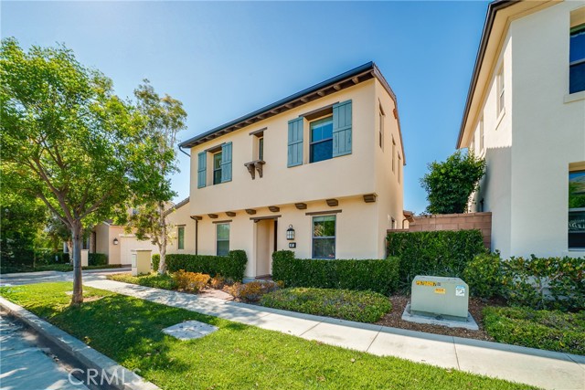 67 Brixton, Irvine CA: https://media.crmls.org/medias/f104f92a-069e-4e17-a209-a4d5b2f5ba92.jpg